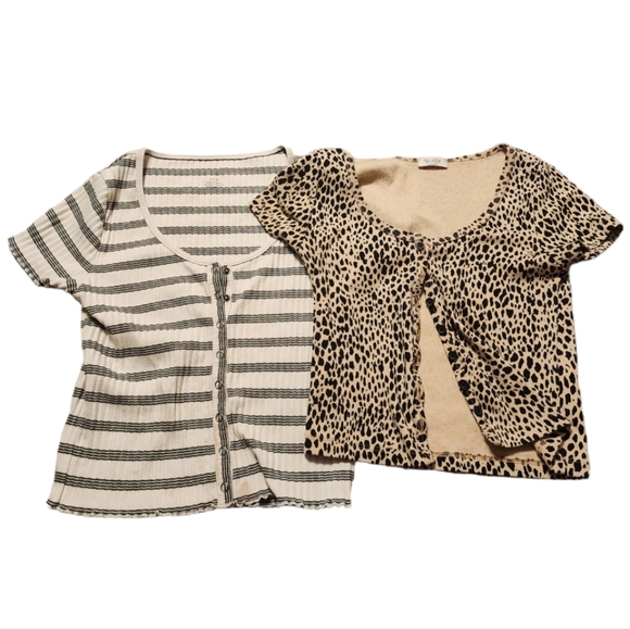 Bundle Crop Top Bundle Short Sleeves Size X-Small/Small - Picture 1 of 3